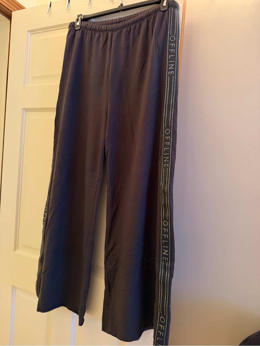 aerie Black Wide-Leg Pants with 'OFFLINE' Side Stripe